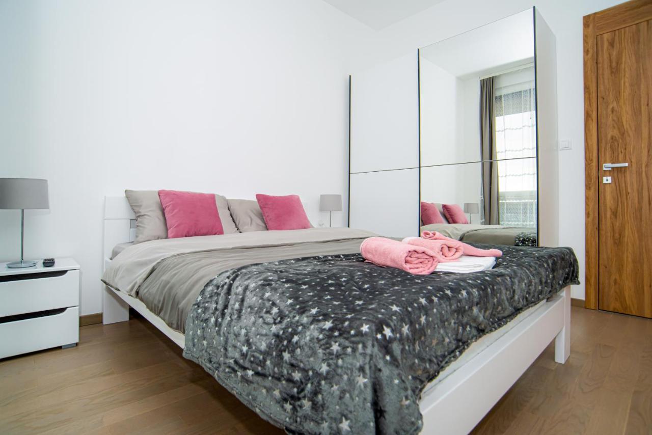 Lust Premium Apartments Kragujevac Eksteriør billede