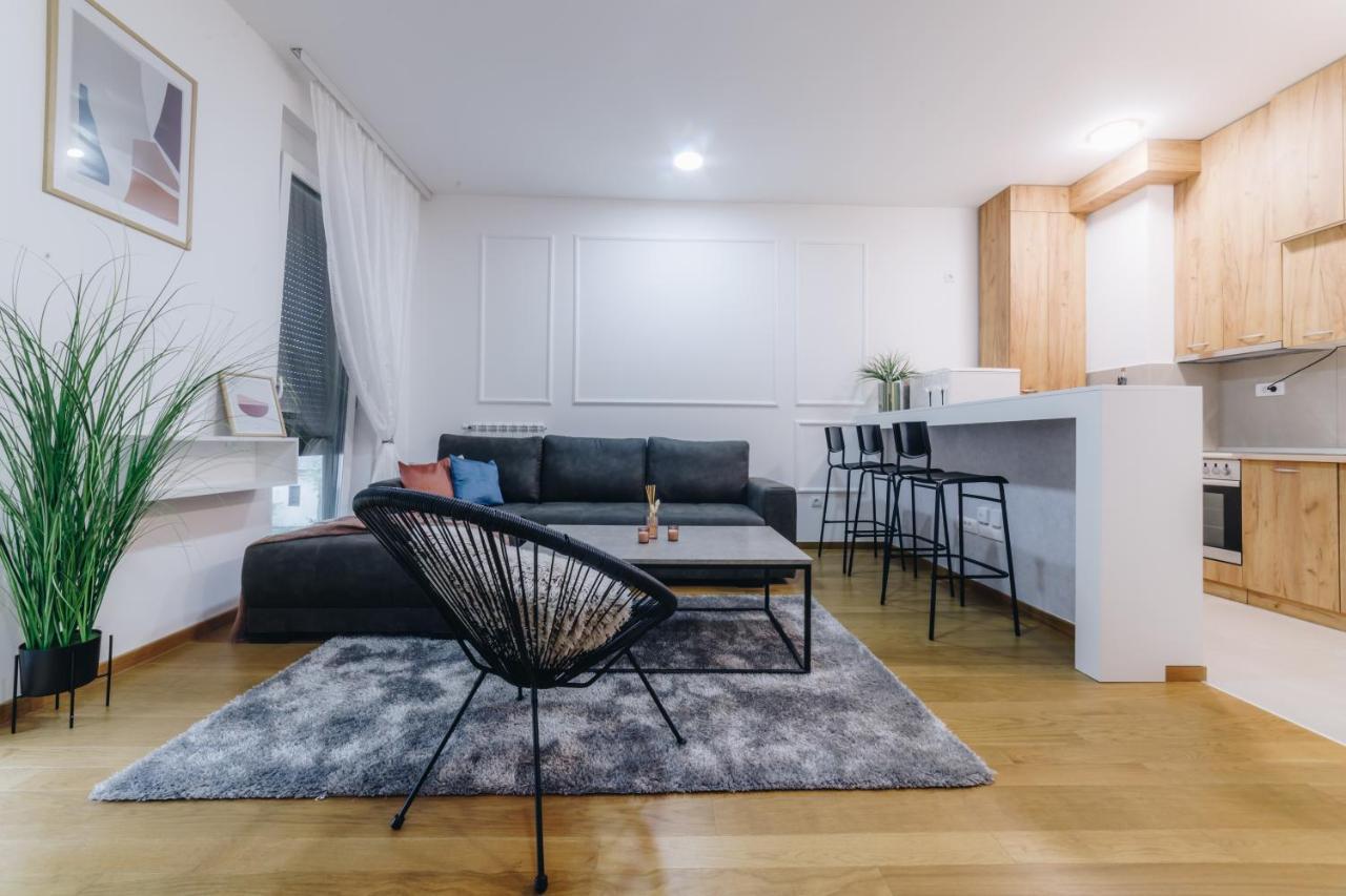 Lust Premium Apartments Kragujevac Eksteriør billede