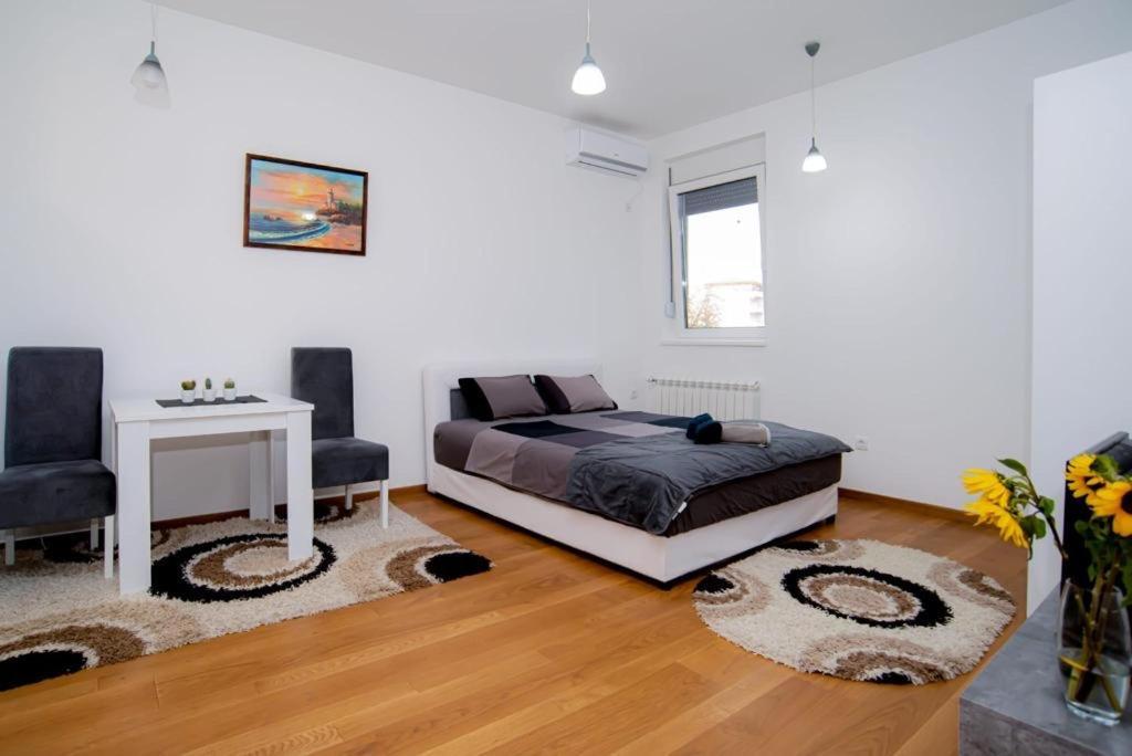 Lust Premium Apartments Kragujevac Eksteriør billede